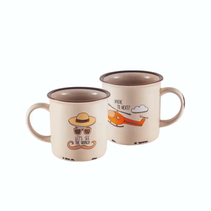 Cangkir dengan motif lucu kopin