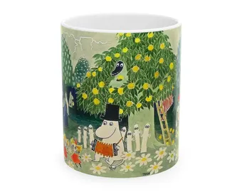 Mug dengan karakter lucu